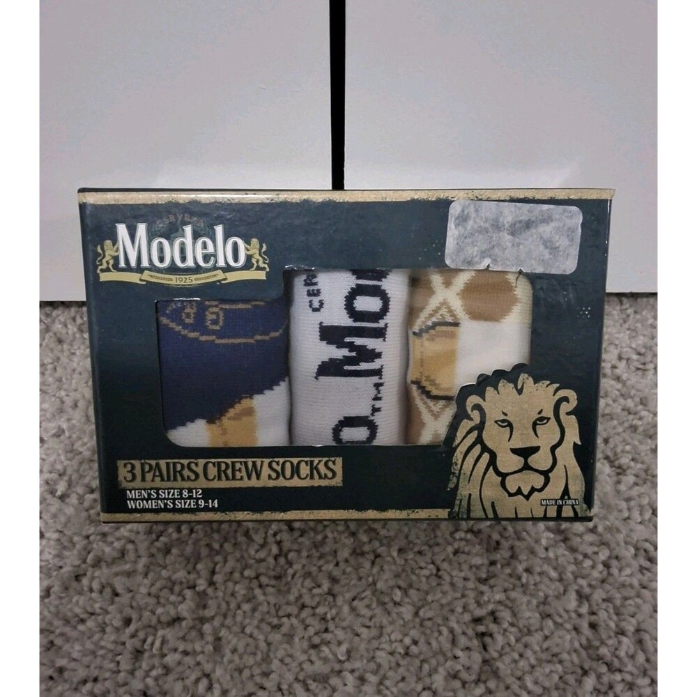 Modelo 3 Pair Pack Crew Socks, Men Size 8-12, Women Size 9-14, New w/o Tag